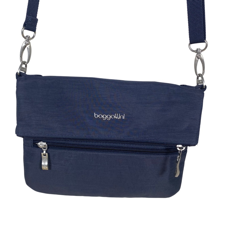 NWoT Baggallini Flip Zip Crossbody Bag Navy Water Resistant Recycled